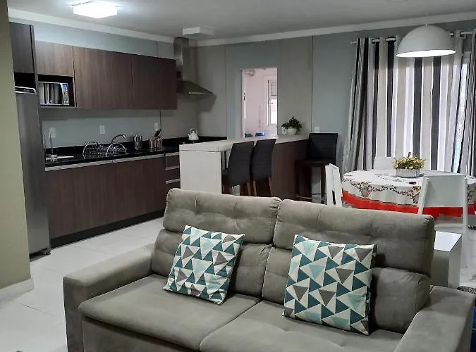 Apartamento Familiar No Centro De Pomerode.